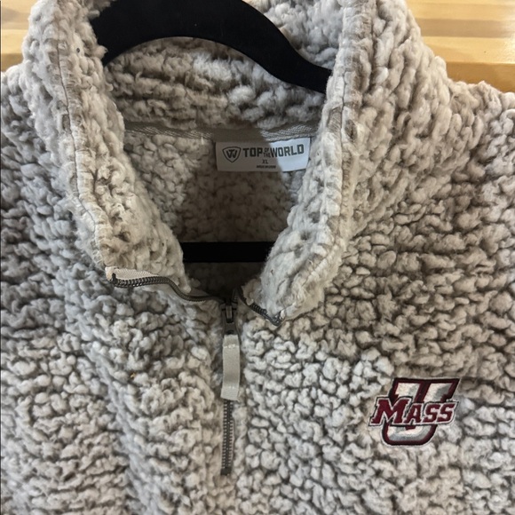 Top of the World Gray Sherpa Pullover Umass Amherst sz XL - Picture 3 of 3